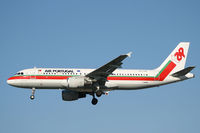 CS-TNE @ LHR - CS-TNE Airbus A320-211 Air Portugal
