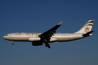 A6-EYF @ LHR - A6-EYF Airbus A330-243 Etihad Airways