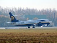 EI-CSV @ KRK - Ryanair - by Artur Bado?