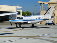 N199DS @ OAK - Ameriflight 1979 Piper PA-31-310 @ Oakland International Airport, CA - by Steve Nation
