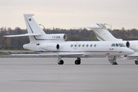 I-FJDN @ VIE - Falcon 900