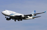 ZK-NBW @ EGLL - B.747
