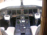 VP-BGG @ ORL - cockpit