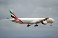 A6-EMV @ AKL - Moments before touch-down - by Micha Lueck