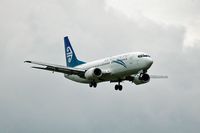 ZK-SJE @ AKL - On approach to Auckland - by Micha Lueck