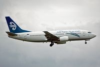 ZK-SJE @ AKL - On approach to Auckland - by Micha Lueck