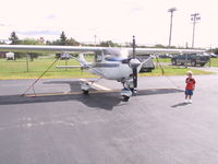 N51188 @ BGR - N51188 at Bangor, Maine - by Todd Underwood