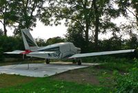 N7150P @ N05 - Beautifully turned out 1960 Comanche rests at home in Hackettstown. - by Daniel L. Berek