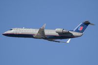 N964SW @ LAX - United Express (SkyWest Airlines) N964SW (FLT SKW6522) climbing out from RWY 25R enroute to Phoenix Sky Harbor Int'l (KPHX).