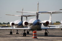 N822AA @ YIP - USA Jet - by Florida Metal