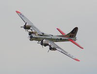 N3193G @ YIP - B-17