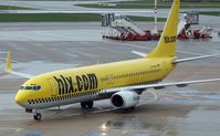 D-AHFS @ HAM - Hapag-Lloyd  Express 737-8K5w - by Volker Hilpert