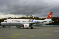 9H-AEN @ CGN - visitor - by Wolfgang Zilske