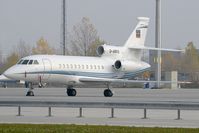 D-AWKG @ VIE - Falcon 50