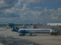 N963AT @ FLL - N963AT at FLL - by David Wells