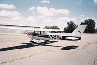 N25469 @ KAXN - Cessna 152 on the line - by Kreg Anderson