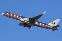 N185AN @ LAX - American Airlines N185AN (FLT AAL2450) climbing out from RWY 25R enroute to Dallas Fort Worth Int'l (KDFW). - by Dean Heald