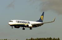 EI-DAR @ BOH - B737