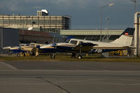 OE-FBI @ VIE - Piper 34 Seneca - by Yakfreak - VAP