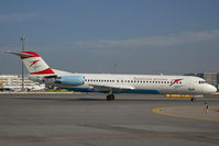 OE-LVI @ VIE - Austrian Arrows Fokker 100 - by Yakfreak - VAP