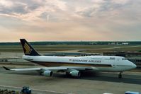 9V-SPF @ FRA - Taxiing to the runway - by Micha Lueck