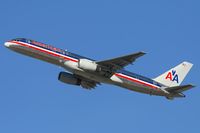 N663AM @ LAX - American Airlines N663AM (FLT AAL264) climbing out from RWY 25R enroute to Boston Logan Int'l (KBOS). - by Dean Heald