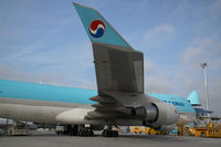 HL7434 @ VIE - Korean Air Boeing 747-400F - by Yakfreak - VAP