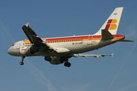 EC-HGT @ EBBR - arrival of flight IB3216 from MAD