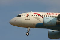 OE-LDD @ EBBR - shortly before landing on rwy 25R