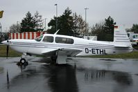 D-ETHL @ CGN - visitor - by Wolfgang Zilske