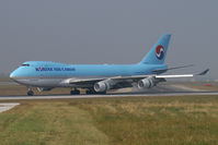 HL7605 @ VIE - Korean Cargo B747-400F - by Thomas Ramgraber-VAP