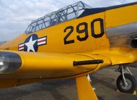 N89014 @ CMA - 1943 North American SNJ-5, P&W R-1340 600 Hp, wing gun barrell - by Doug Robertson