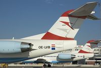 OE-LVB @ VIE - Austrian Arrows Fokker 100 - by Yakfreak - VAP