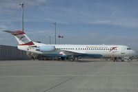 OE-LVD @ VIE - Austrian Arrows Fokker 100 - by Yakfreak - VAP