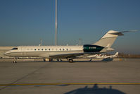 G-XXRS @ VIE - Globalexpress