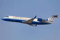 N975SW @ LAX - United Express (SkyWest Airlines) N975SW (FLT SKW6498) climbing out from RWY 25R enroute to Phoenix Sky Harbor Int'l (KPHX).