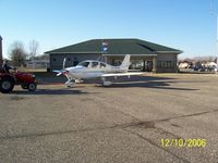 N602PG @ AUM - AUM - by Ed Wells