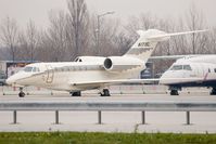 N177EL @ VIE - Cessna 750