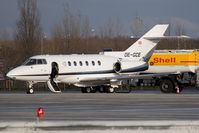 OE-GCE @ VIE - Goldeckflug Raytheon 800XP