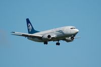 ZK-FRE @ AKL - Approaching Auckland - by Micha Lueck