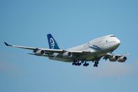 ZK-NBT @ AKL - On approach to Auckland - by Micha Lueck