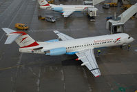 OE-LVD @ VIE - Austrian Arrows Fokker 100 - by Yakfreak - VAP