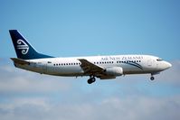 ZK-NGD @ AKL - on finals at Auckland - by Micha Lueck