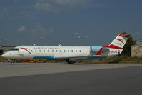 OE-LRE @ VIE - Austrian Arrows Regionaljet 100 - by Yakfreak - VAP