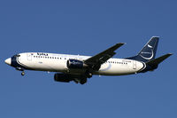 EI-DGM @ VIE - blu-express.com B737-400 - by Thomas Ramgraber-VAP