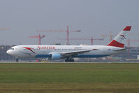 OE-LAW @ VIE - Austrian (Lauda) B767-300ER - by Thomas Ramgraber-VAP