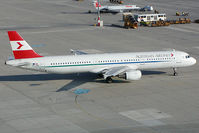 OE-LBA @ VIE - Austrian Airlines Airbus 321