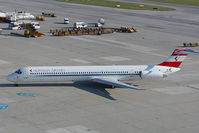 OE-LMB @ VIE - Austrian Airlines MDD MD80