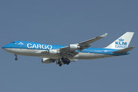PH-CKB @ DXB - KLM Boeing 747-400 - by Yakfreak - VAP