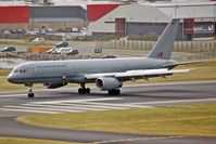 NZ7572 @ WLG - Just touched down - by Micha Lueck